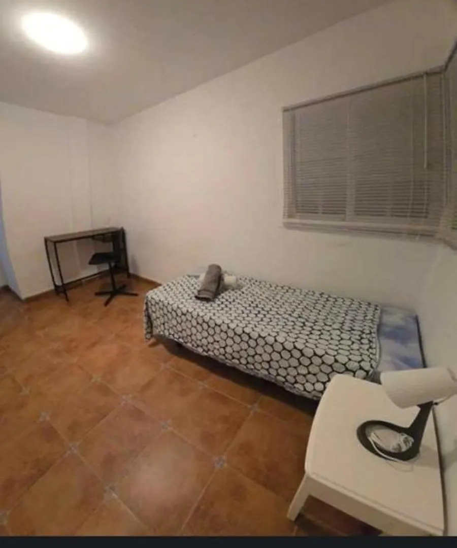 Los Abrigos location